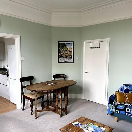 Suze'S Stays Harrogate Extérieur photo